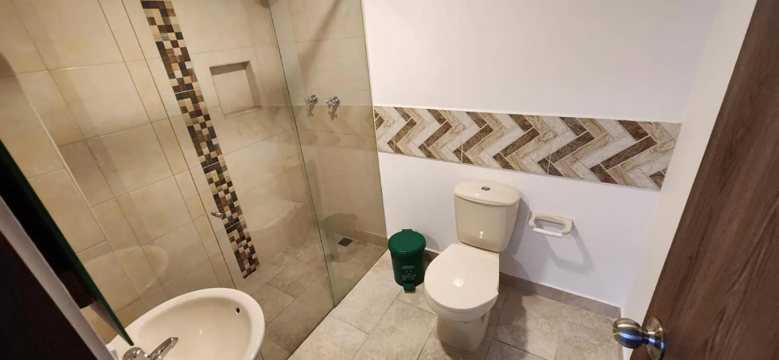 El Salvador ¡Apartamento Privado! Medellín 0*,  Colombia